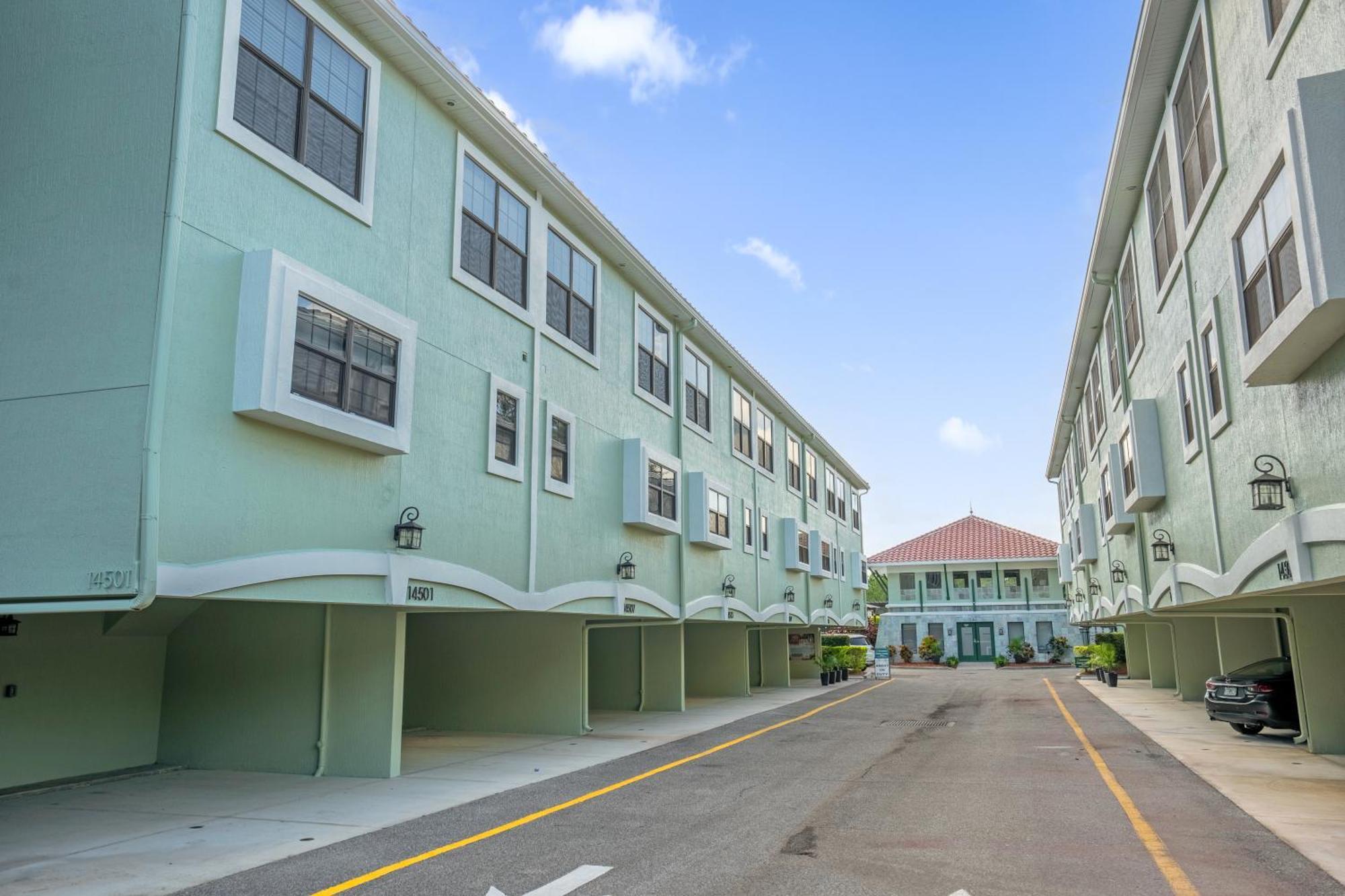 Holiday At The Parks - Townhome By Disney! Лейк-Буэна-Виста Экстерьер фото